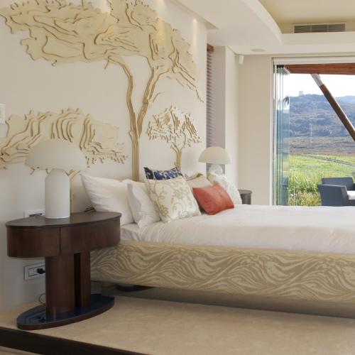 listing-details-carousel