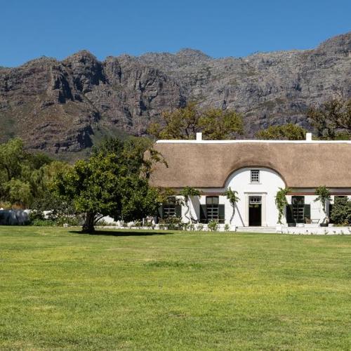 https://capewinefarms.com/static/1736/w_545_unnamed_1__scale_and_crop__500x500.jpg