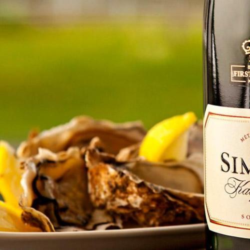 https://capewinefarms.com/static/2082/w_759_wines_2__scale_and_crop__500x500.jpg