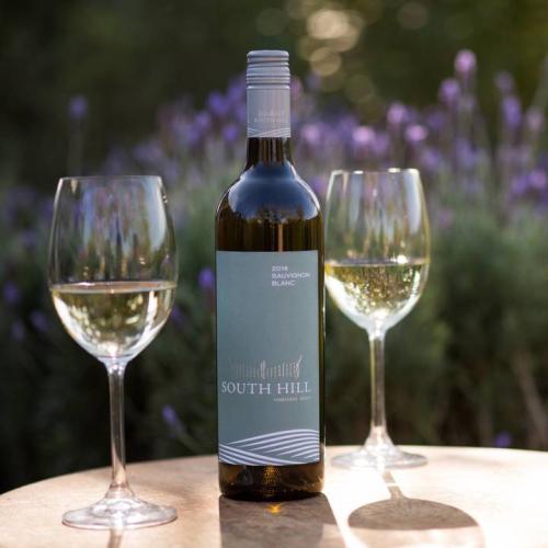 https://capewinefarms.com/static/3090/w_1747_nick59a5c607cf7ea_medium__scale_and_crop__500x500.jpg