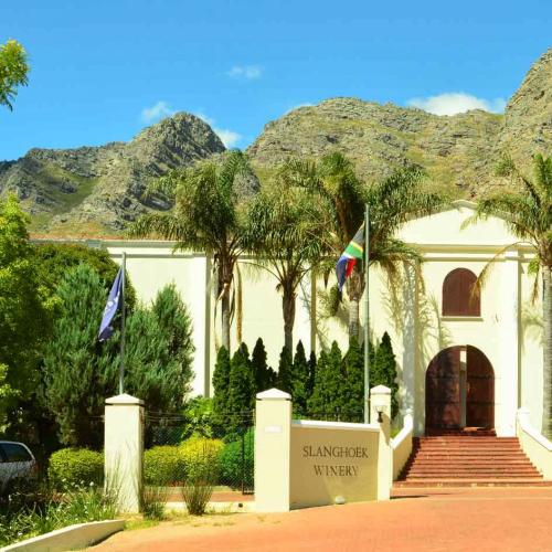 https://capewinefarms.com/static/482/w_70_slanghoek03__scale_and_crop__500x500.jpg