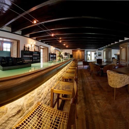 listing-details-carousel