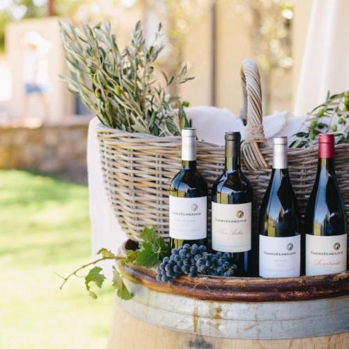 https://capewinefarms.com/static/945/w_209_gk_presslunch6960x646__scale_and_crop__500x500.jpg